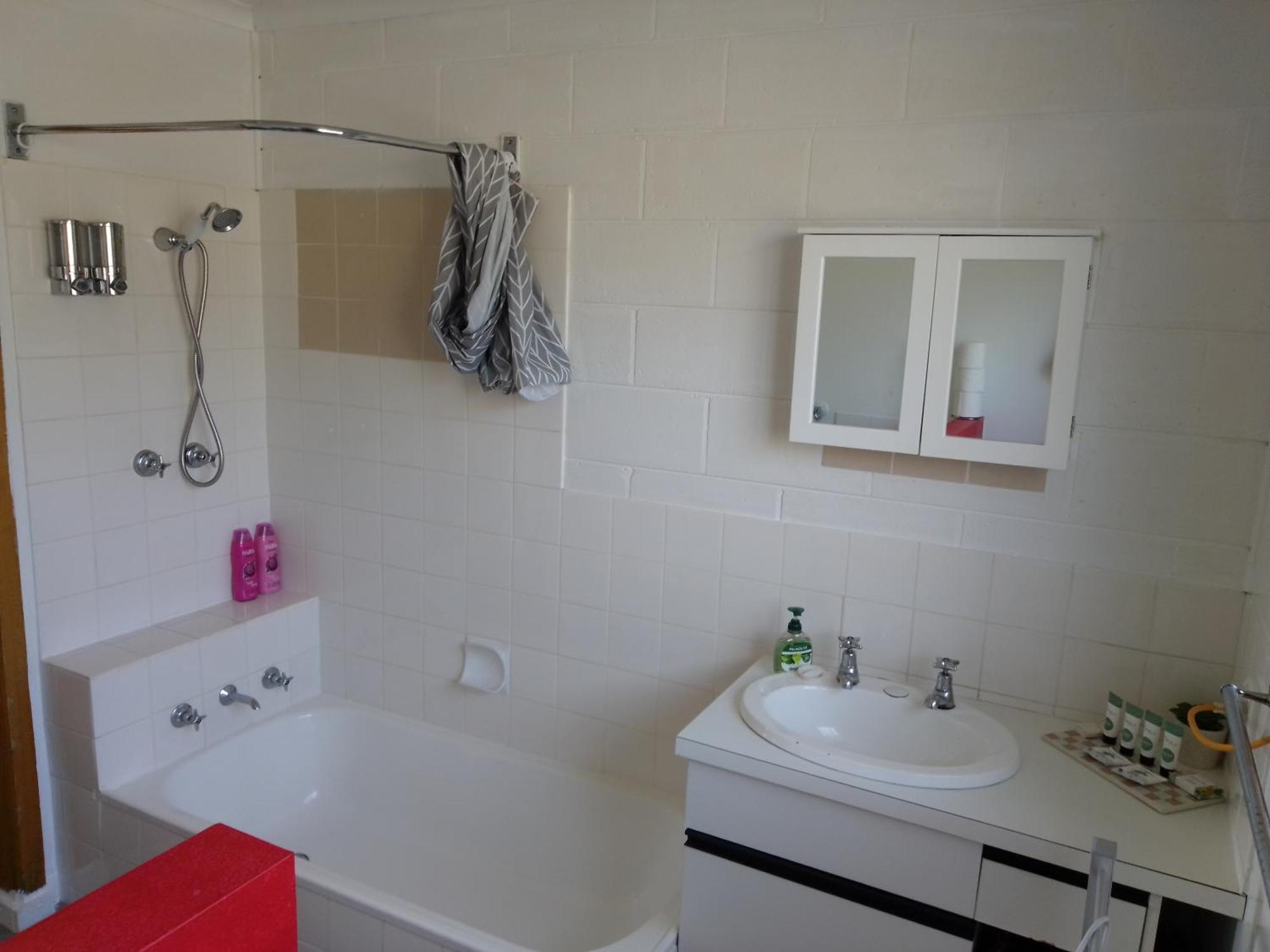 Waratah Waterfall Retreat Unit 1 Free Pay Tv In Two Rooms Free Wifi Ngoại thất bức ảnh